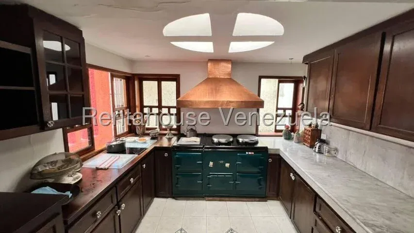 JI 27-4757. EN VENTA CASA DE 266m2 UBICADA EN LA UNIÓN. - 8