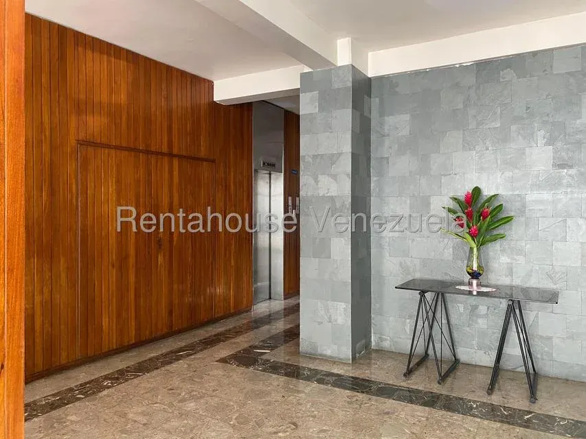 JI 27-5379. EN VENTA APARTAMENTO DE 140M2 UBICADO EN ALTAMIRA SUR - 4