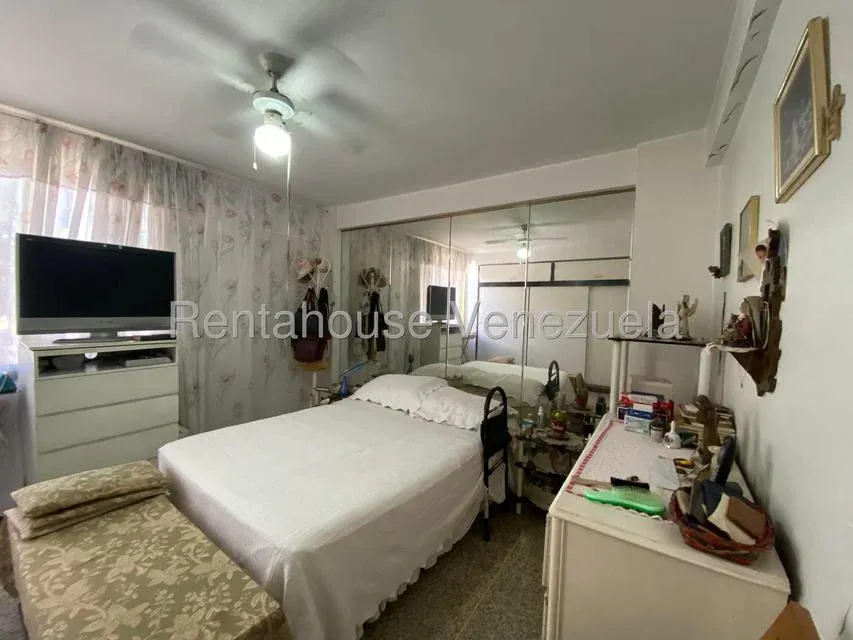 JI 27-5379. EN VENTA APARTAMENTO DE 140M2 UBICADO EN ALTAMIRA SUR - 17