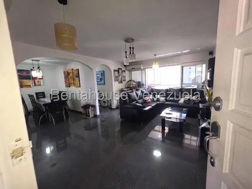 JI 27-5384. EN VENTA APARTAMENTO DE 130M2 UBICADO EN LA URBINA. - 3