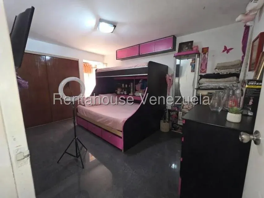 JI 27-5384. EN VENTA APARTAMENTO DE 130M2 UBICADO EN LA URBINA. - 14