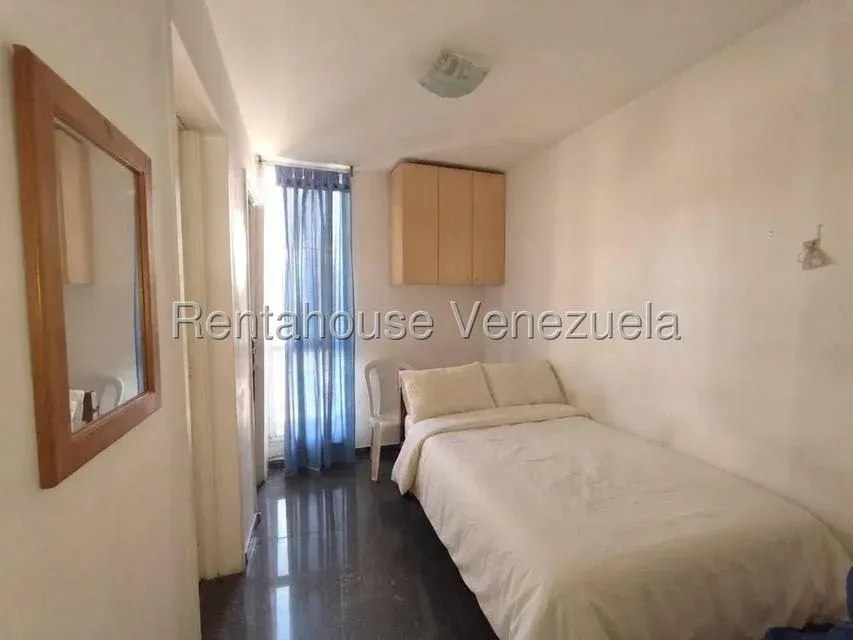 JI 27-5384. EN VENTA APARTAMENTO DE 130M2 UBICADO EN LA URBINA. - 17