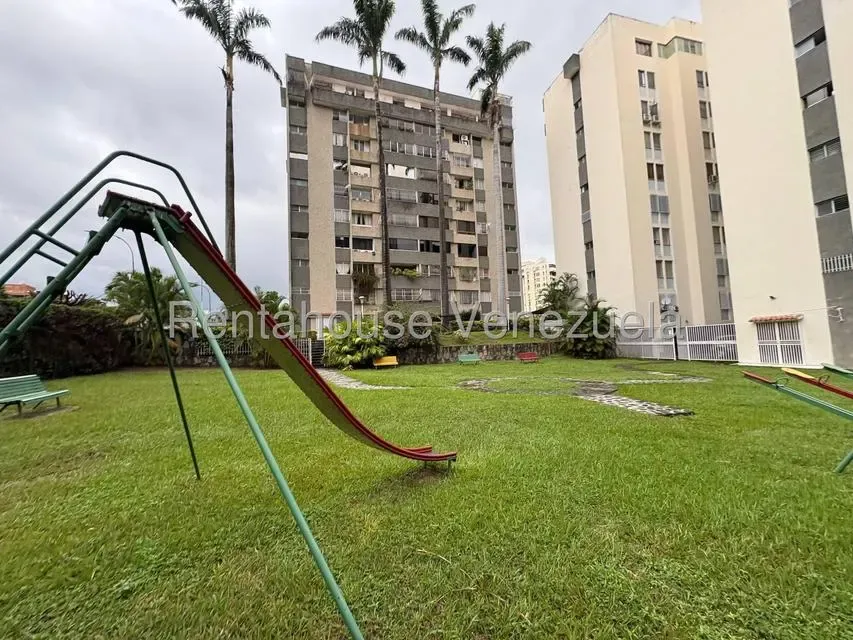 JI 27-5384. EN VENTA APARTAMENTO DE 130M2 UBICADO EN LA URBINA. - 11