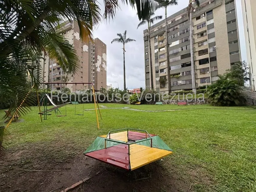JI 27-5384. EN VENTA APARTAMENTO DE 130M2 UBICADO EN LA URBINA. - 12