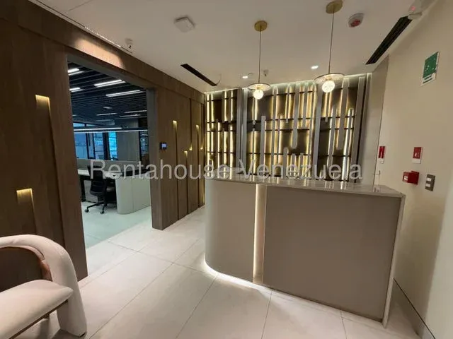 JI 27-4228. ALQUILER DE OFICINA COMERCIAL DE 199m2 UBICADO EN LAS MARCEDES. - 6