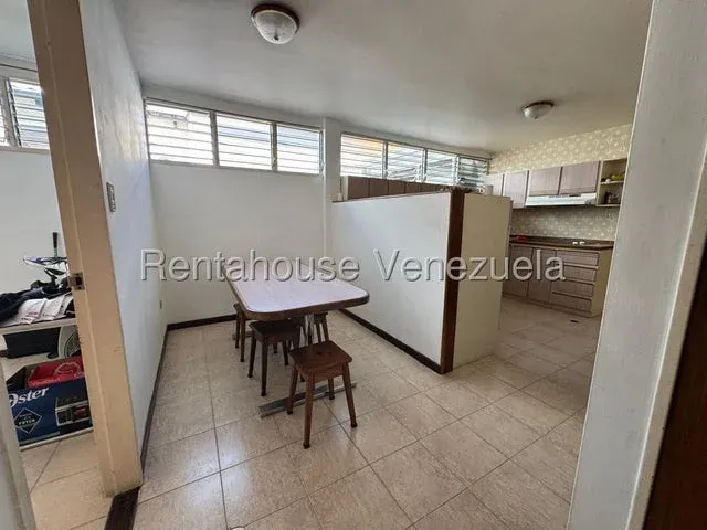 JI 27-6048. EN VENTA CASA DE 420M2 (2 NIVELES) UBICADA EN ALTO PRADO - 17