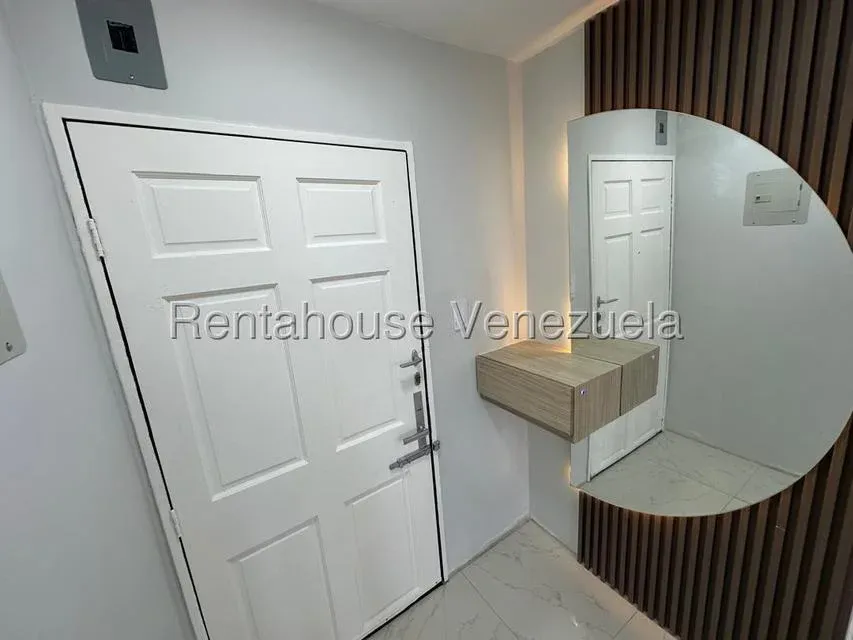 JI 27-6229. EN VENTA APARTAMENTO DE 100M2 REMODELADO, UBICADO EN LA ZONA DE CHACAO. - 4