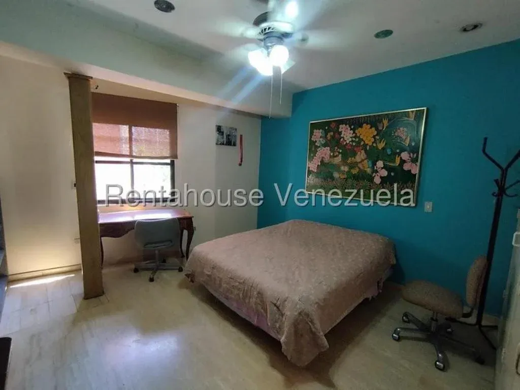 JI 27-6212. EN VENTA APARTAMENTO DE 224M2 UBICADO EN LA FLORIDA. - 17
