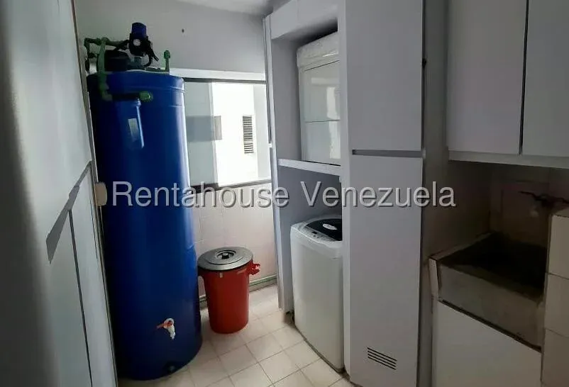 JI 27-6179. EN VENTA APARTAMENTO DE 96M2 UBICADO EN MANZANARES - 8