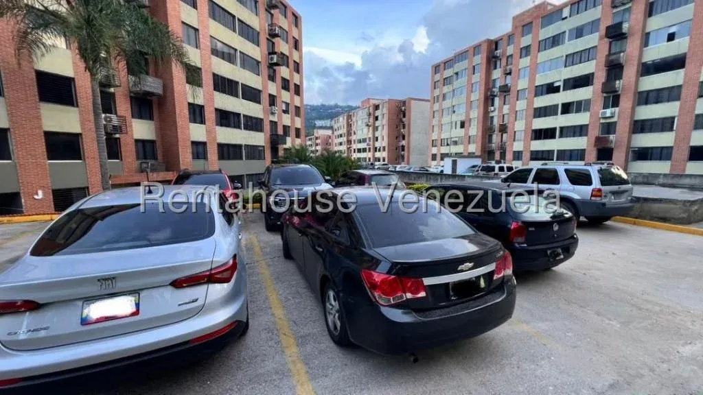 JI 27-6124. EN VENTA APARTAMENTO DE 59M2 UBICADO EN LOS NARANJOS HUMBOLDT - 20