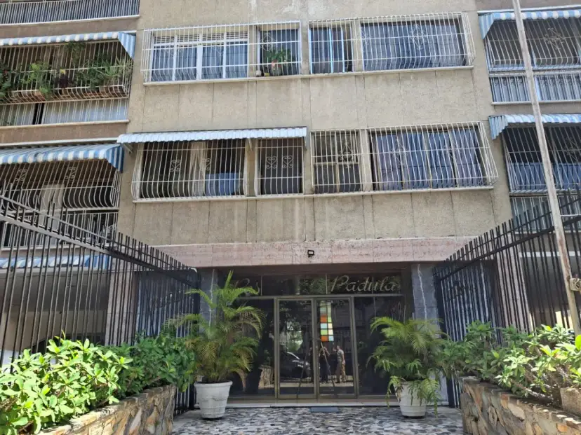 Apto En Alquiler  ´- MLS #26-9695 -  Bello Campo  