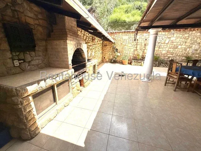 Venta de casa en el Cafetal - 5