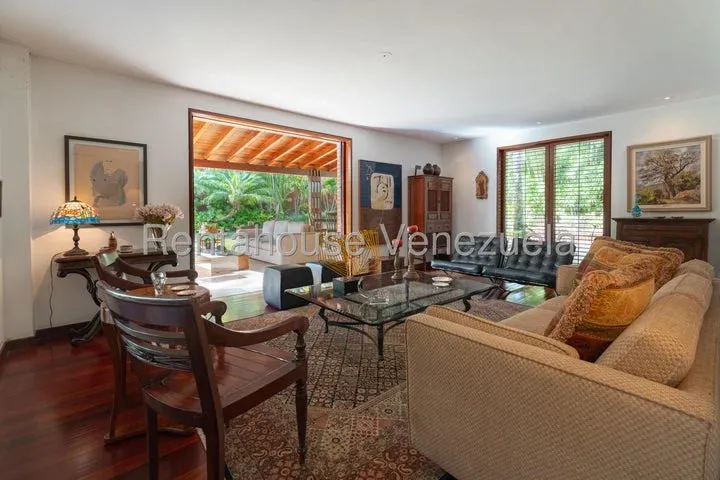 Hermosa casa en el Alto Hatillo - 2