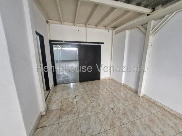 Alquiler de local comercial en Mariperez - 7