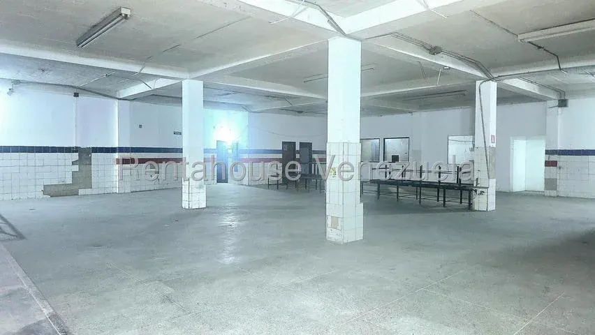 venta de local comercial en Piedra Azul, Baruta - 4