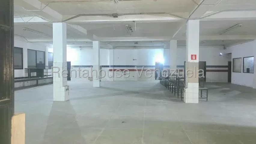 venta de local comercial en Piedra Azul, Baruta - 5