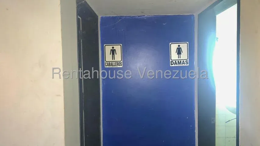 venta de local comercial en Piedra Azul, Baruta - 8