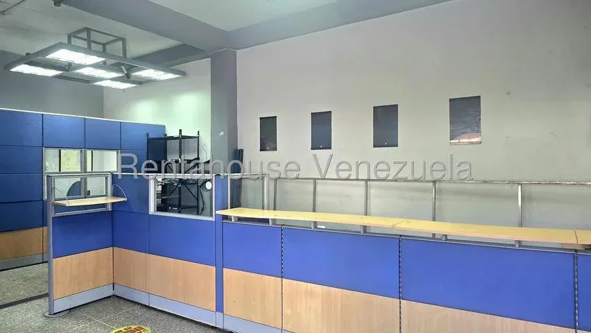 venta de local comercial en Piedra Azul, Baruta - 9