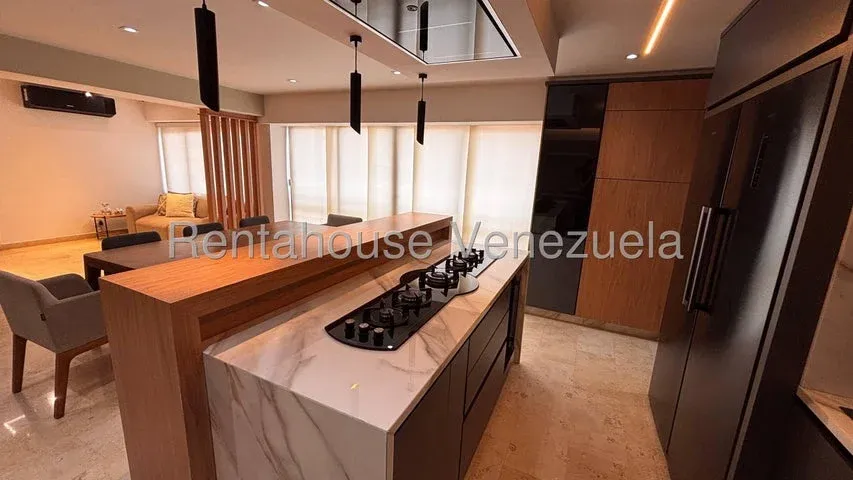 Alquiler de apartamento de lujo en Campo Alegre - 4