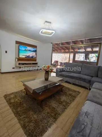 Venta de csa en lomas de prados del este