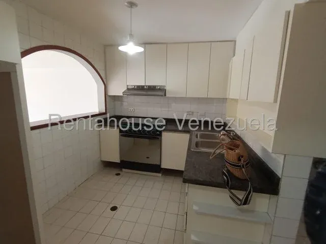 Venta de apartamento en Las Esmeraldas - 3