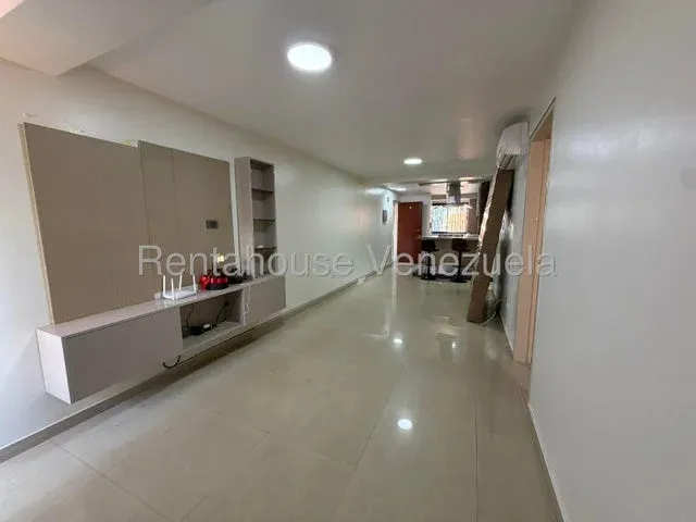 Venta de apartamento en Bello Monte - 2