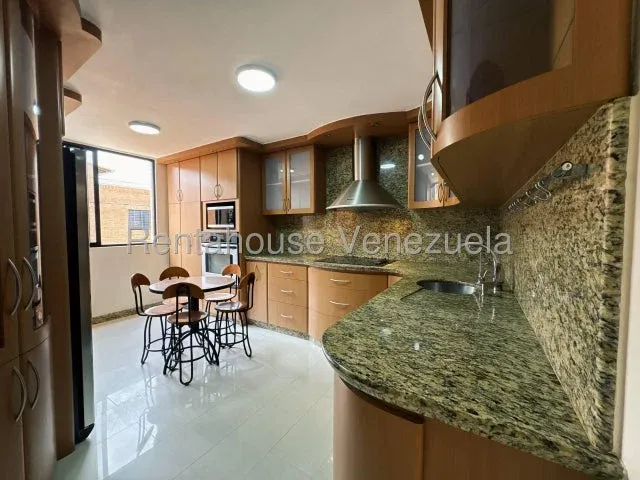 Venta de apartamento en Colinas de La Tahona - 3