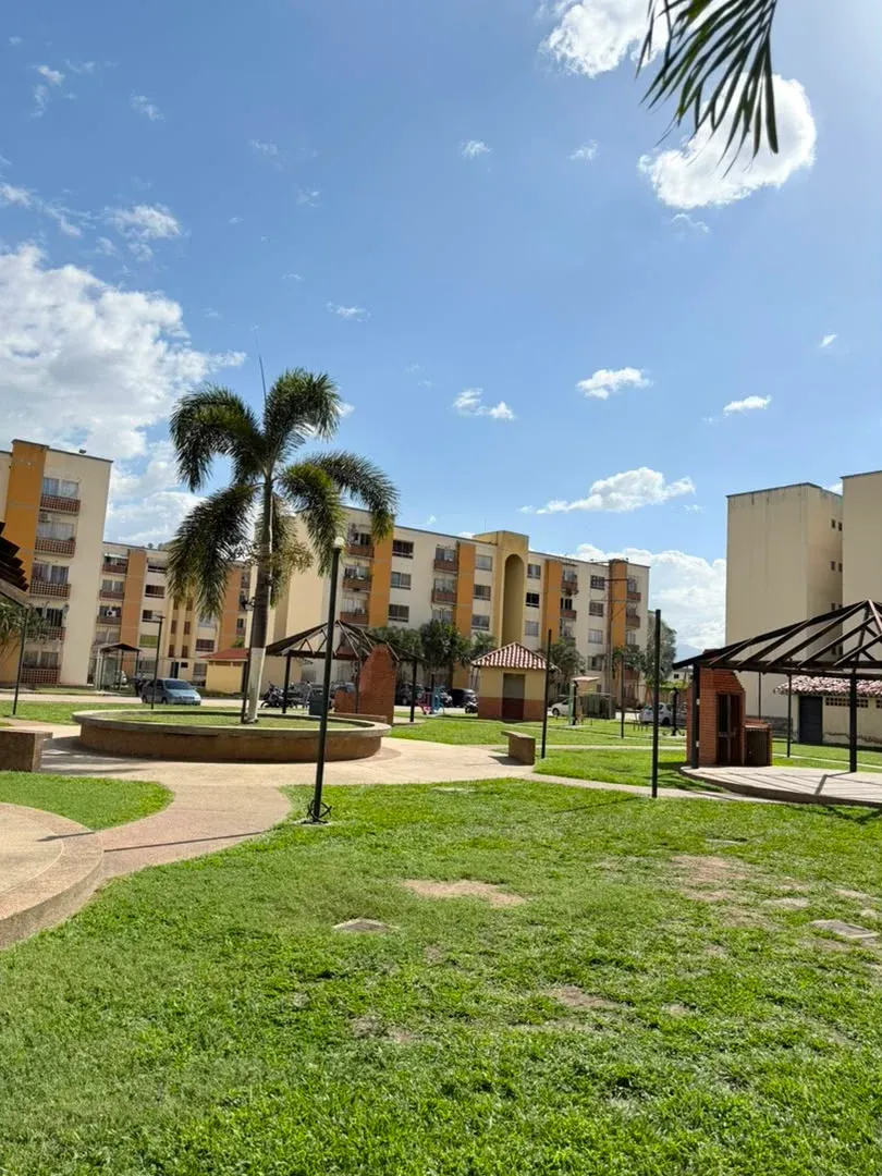 APARTAMENTO EN VENTA EN RES. VALLES DEL NOGAL SAN DIEGO   **SOLO CLIENTES** - 12