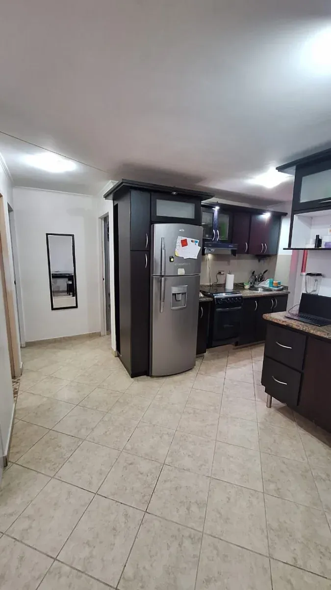 EN VENTA APARTAMENTO SEMI AMOBLADO EN TULIPAN SAN DIEGO  - SOLO CLIENTES - 2