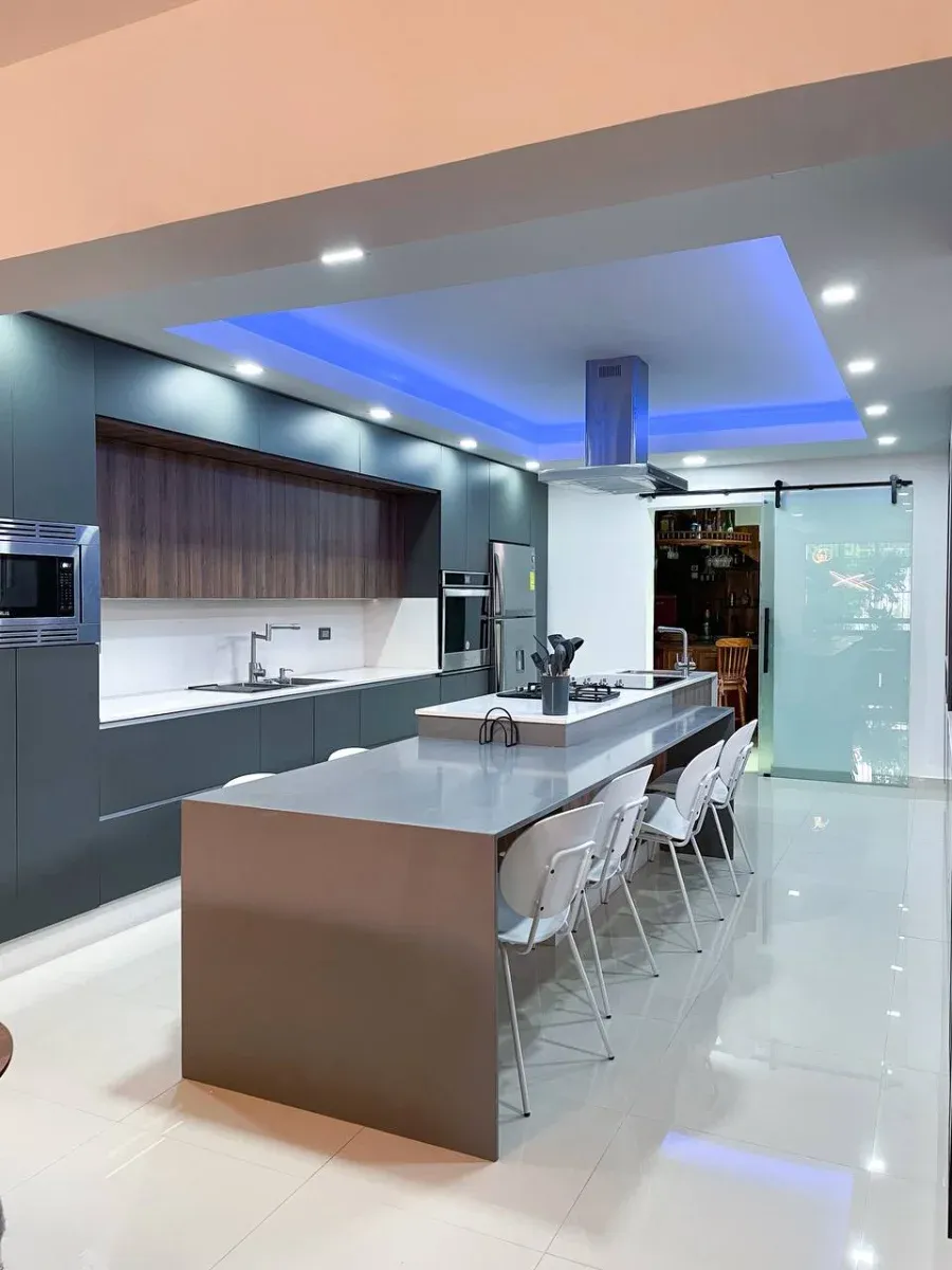 EN VENTA CASA REMODELADA DE 2 NIVELES EN URB. PREBO II  SIN AMOBLAR  - 3