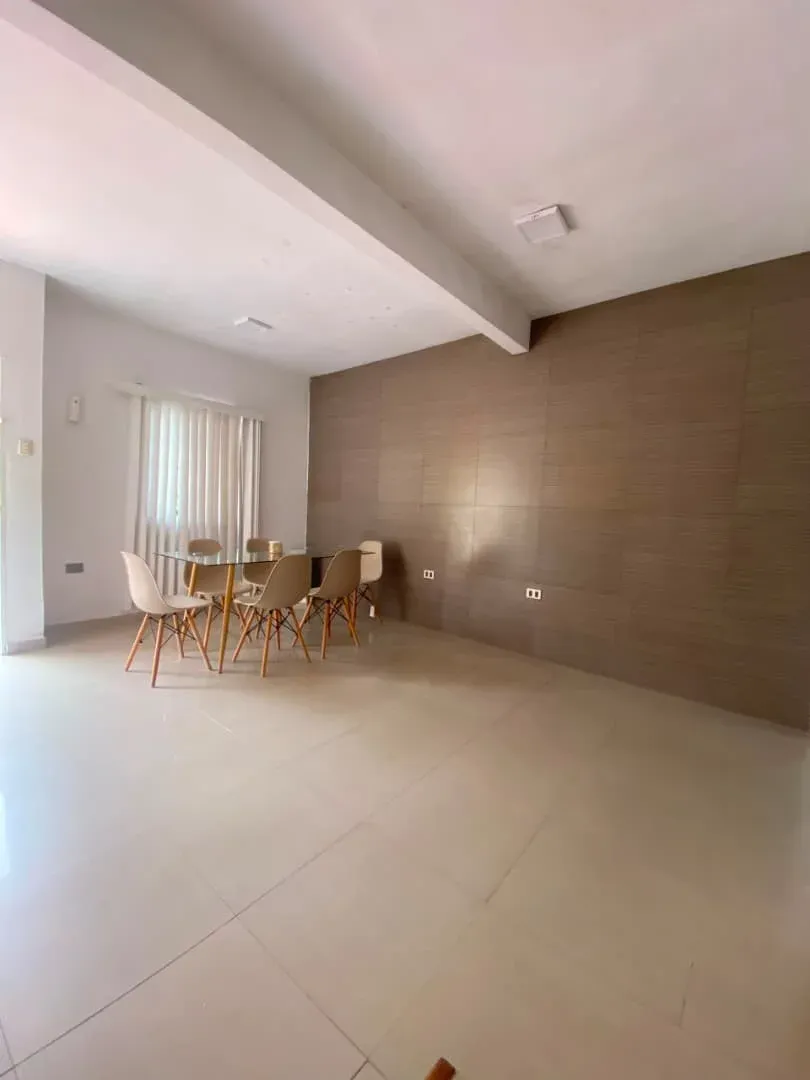 EN VENTA TOWN HOUSE RES. LOS ALEROS - LAS ALEROS - LAS ENTRADA, NAGUANAGUA - 2
