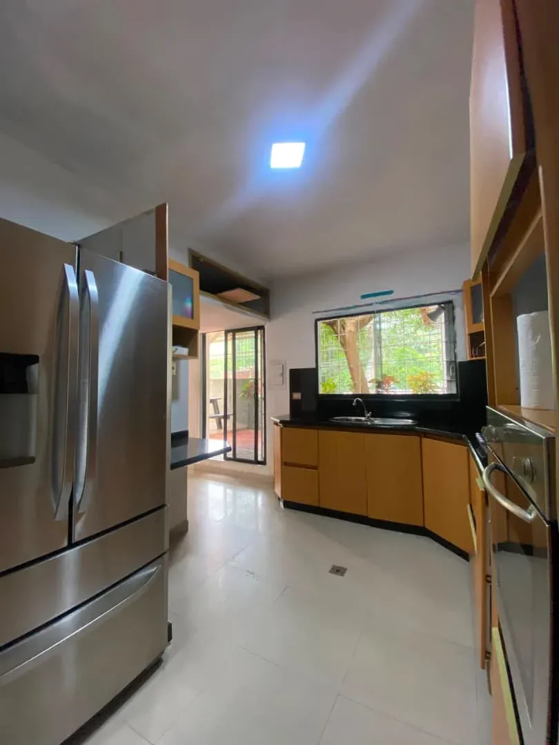 EN VENTA TOWN HOUSE RES. LOS ALEROS - LAS ALEROS - LAS ENTRADA, NAGUANAGUA - 4