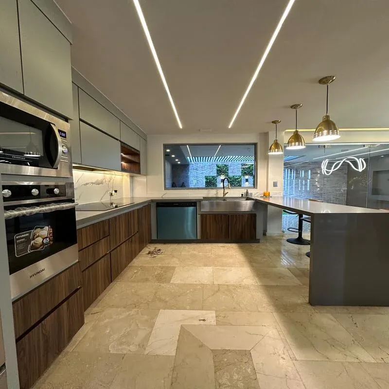 EN VENTA TOWNHOUSE MODERNO EN TRIGAL SUR - VALENCIA  - 2