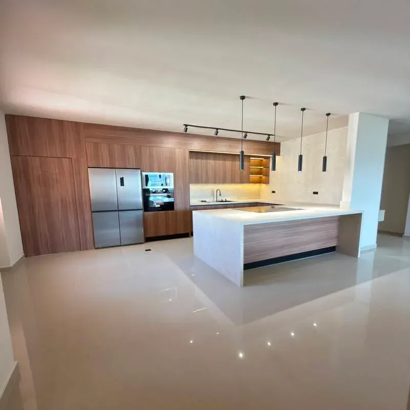 EN VENTA  Apartamento Semi Amoblado en Res Costa del Sol, Urb Los Mangos   - 3