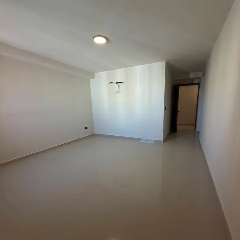 EN VENTA  Apartamento Semi Amoblado en Res Costa del Sol, Urb Los Mangos   - 8