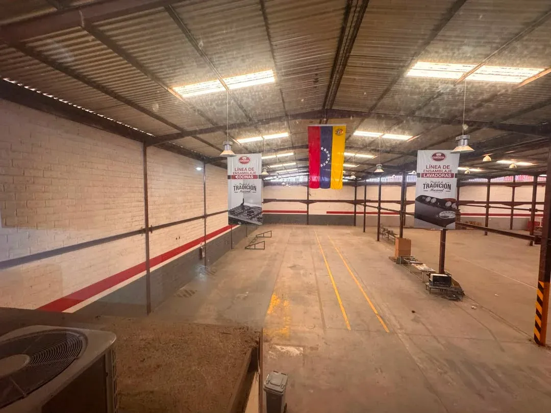 GALPON EN ALQUILER EN SAN DIEGO CASTILLITO 1.200m2 - 4