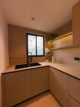 View 10