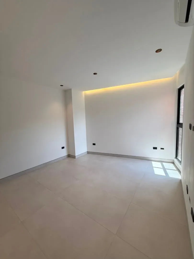 EN VENTA  Apartamento en Res. Puerto Plata, Urb. El Bosque, Valencia. - 17