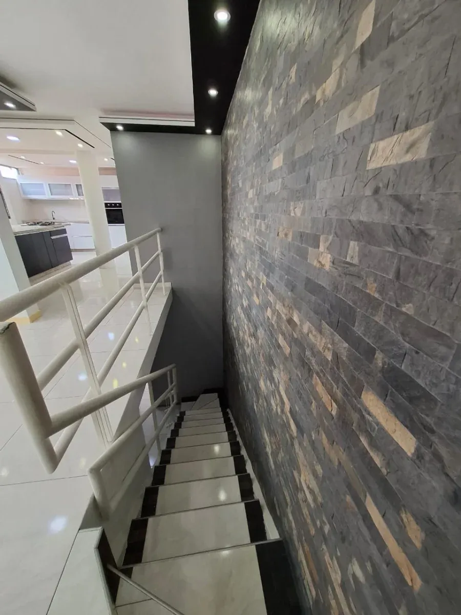 En Venta Apartamento Tipo Duplex en San Diego   Res. Valle Topacio, San Diego   Consta de 113mts² - 6