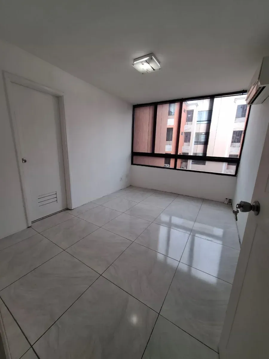 En Venta Apartamento Tipo Duplex en San Diego   Res. Valle Topacio, San Diego   Consta de 113mts² - 7