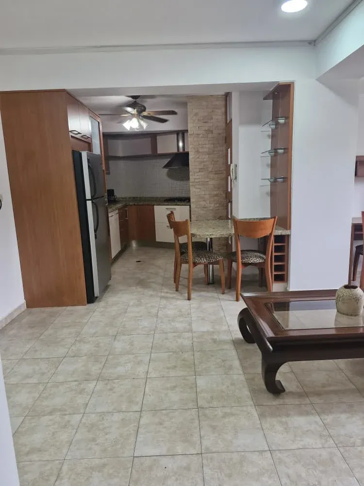 SE ALQUILA APARTAMENTO AMOBLADO EN RES. COLINAS DEL PARRAL URBANIZACIÓN EL PARRAL - 6