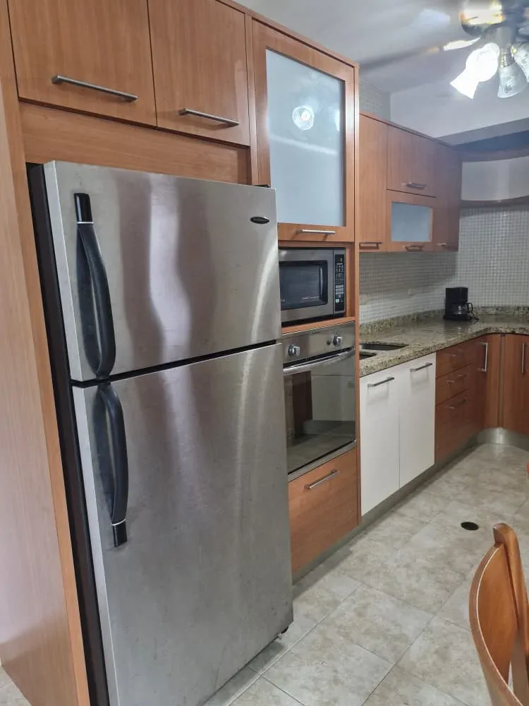 SE ALQUILA APARTAMENTO AMOBLADO EN RES. COLINAS DEL PARRAL URBANIZACIÓN EL PARRAL - 7