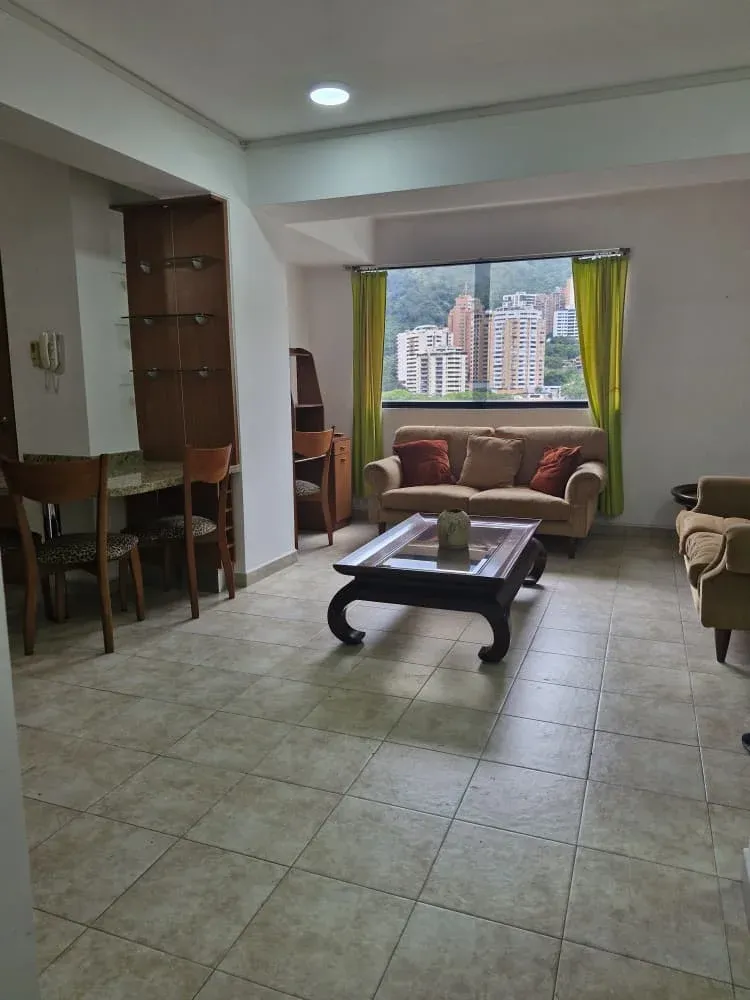 SE ALQUILA APARTAMENTO AMOBLADO EN RES. COLINAS DEL PARRAL URBANIZACIÓN EL PARRAL - 4