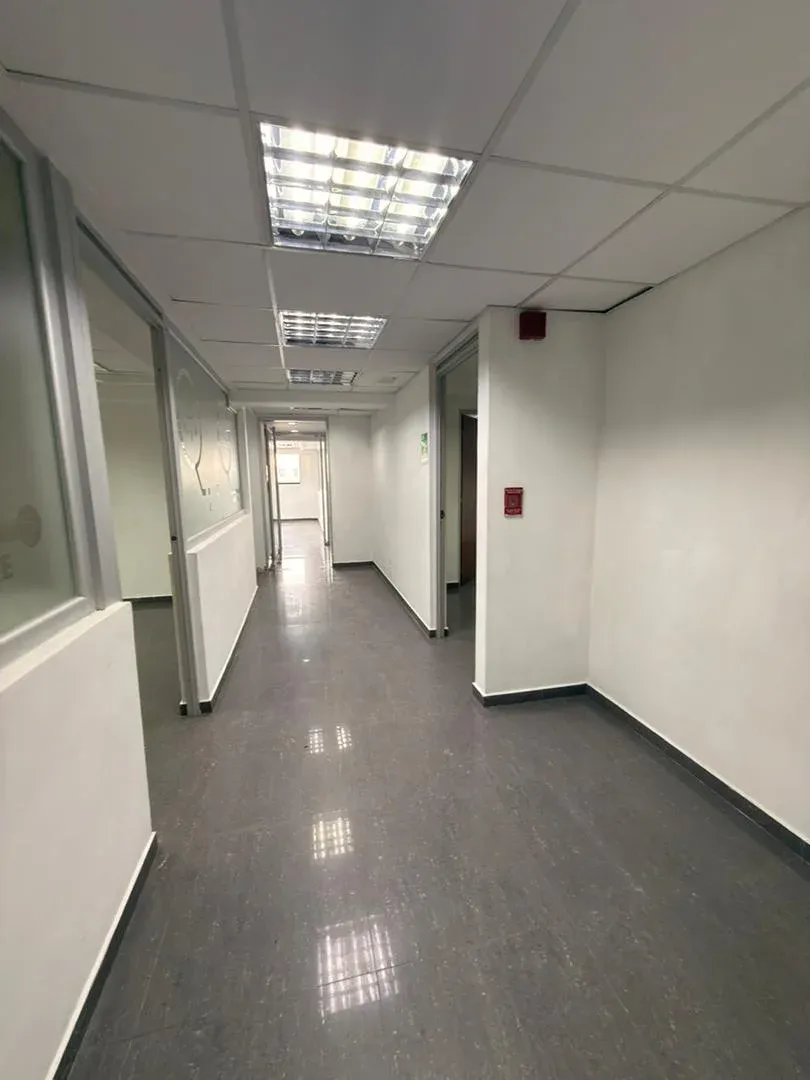 En Venta Centro Empresarial Mixto Galpón, Oficinas y Locales en el Casco Histórico de Pto Cabello - 10