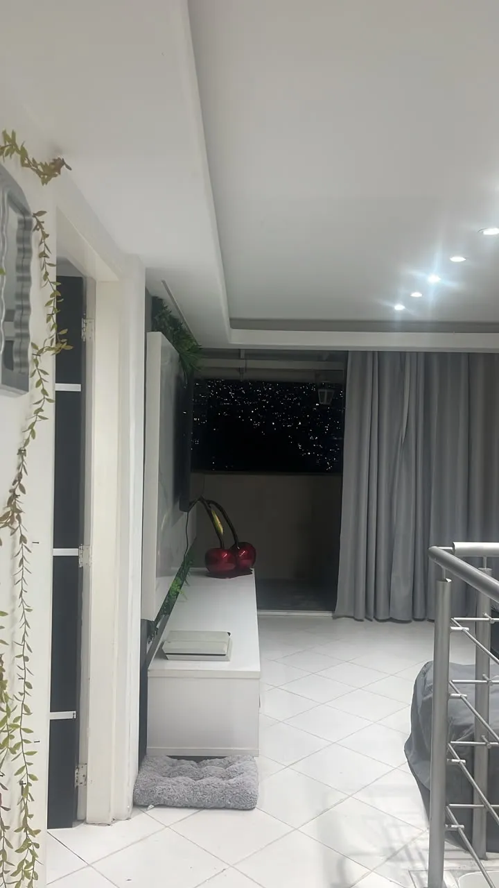 Hermoso apartamento con hermosa vista situado en exclusiva zona de la Gran Caracas - 3