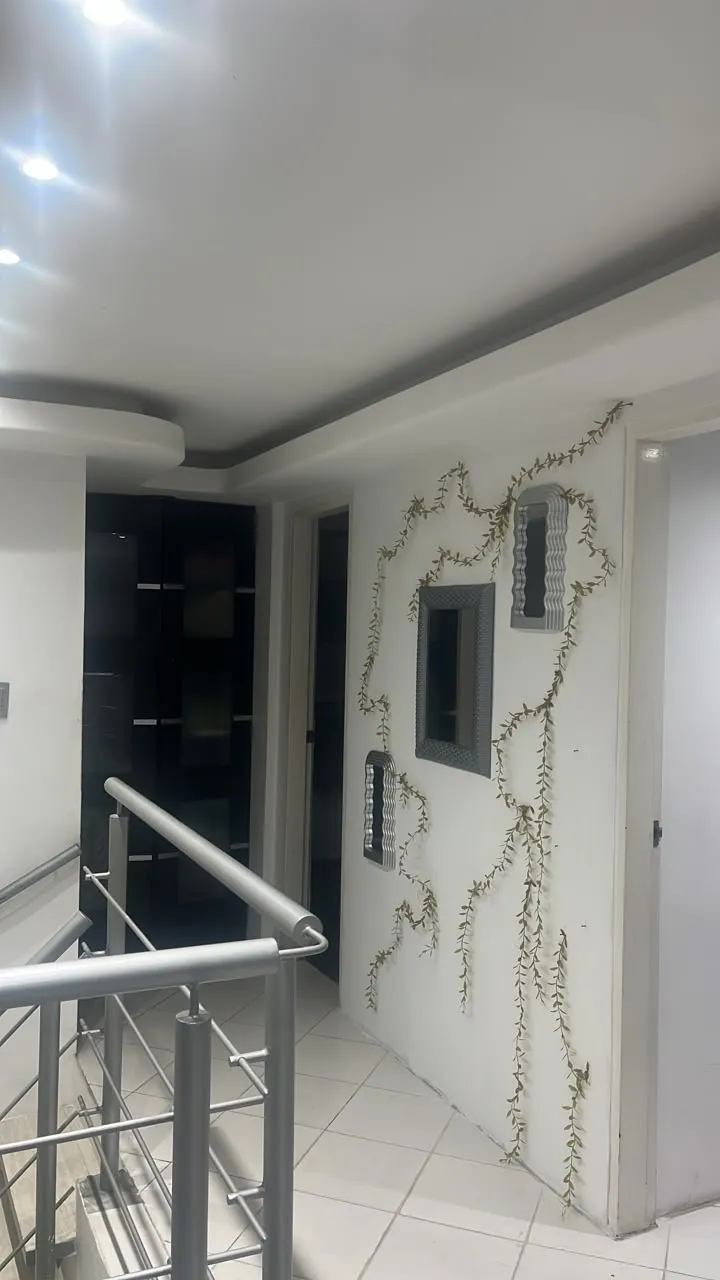 Hermoso apartamento con hermosa vista situado en exclusiva zona de la Gran Caracas - 4