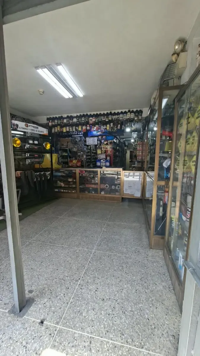 EDIFICIO COMERCIAL CON LOCAL (RESIDENCIAL Y/O COMERCIAL) - 3