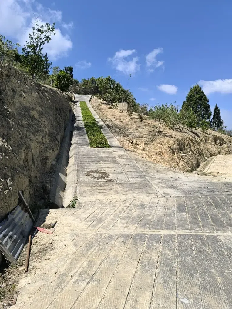 Terreno Exclusivo de 2.6 Hectáreas | La Trinidad, Municipio Baruta - 13