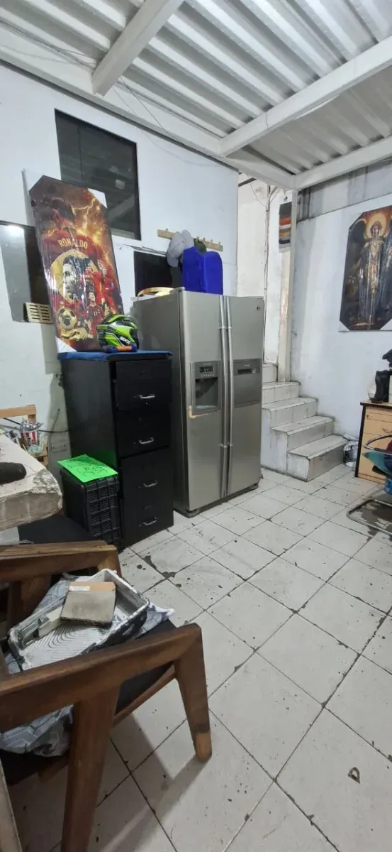 Local Comercial en Alquiler – Amplio Espacio de Dos Plantas - 2