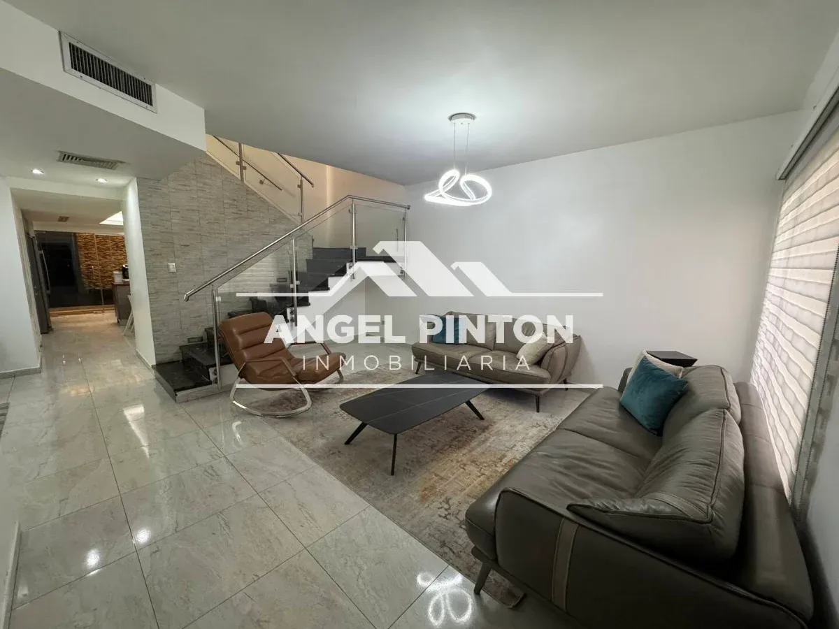 API 9847 TOWNHOUSE VENTA TIERRA NEGRA MARACAIBO US$ 350000 Leyva Vásquez 0412 0716209
